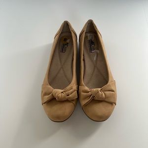 Women’s shoes